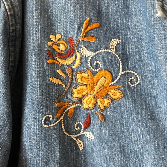 Classic Elements Women Denim Top Size 20-22W Embroidered Floral Bohemian - Picture 8 of 16
